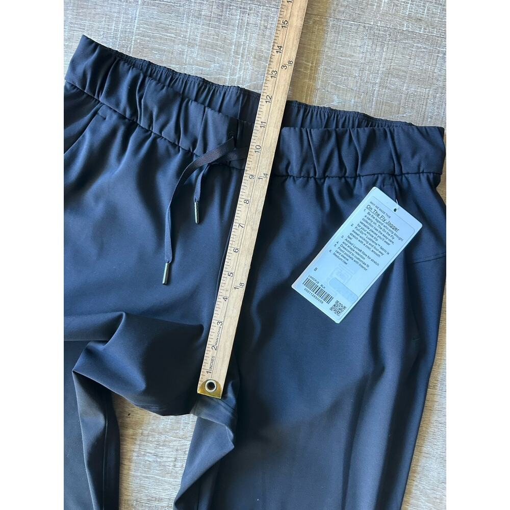 Lululemon On the Fly Jogger Luxtreme Womens 8 NWT Black Travel Athleisure - Picture 8 of 10